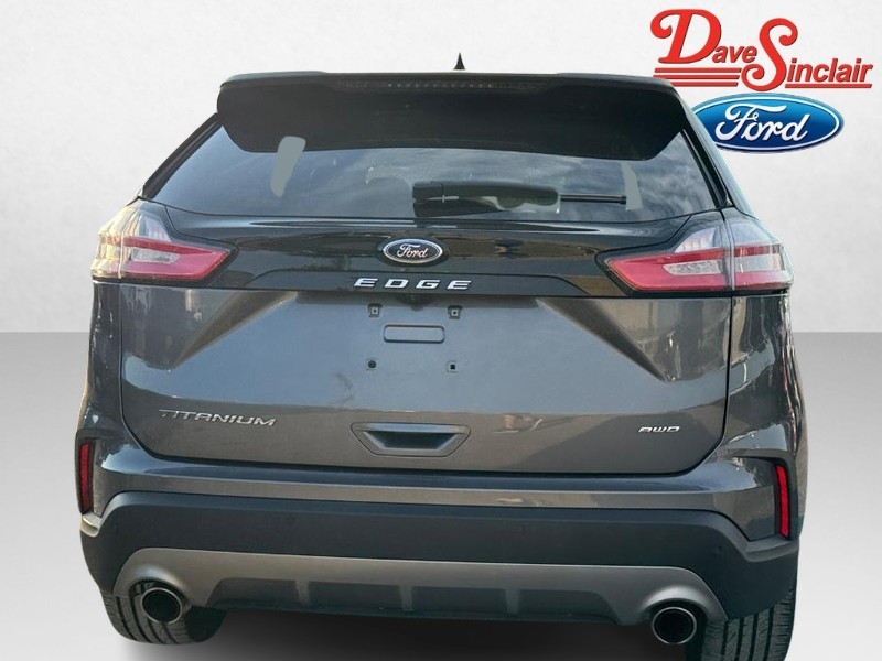 Ford Edge Vehicle Full-screen Gallery Image 08