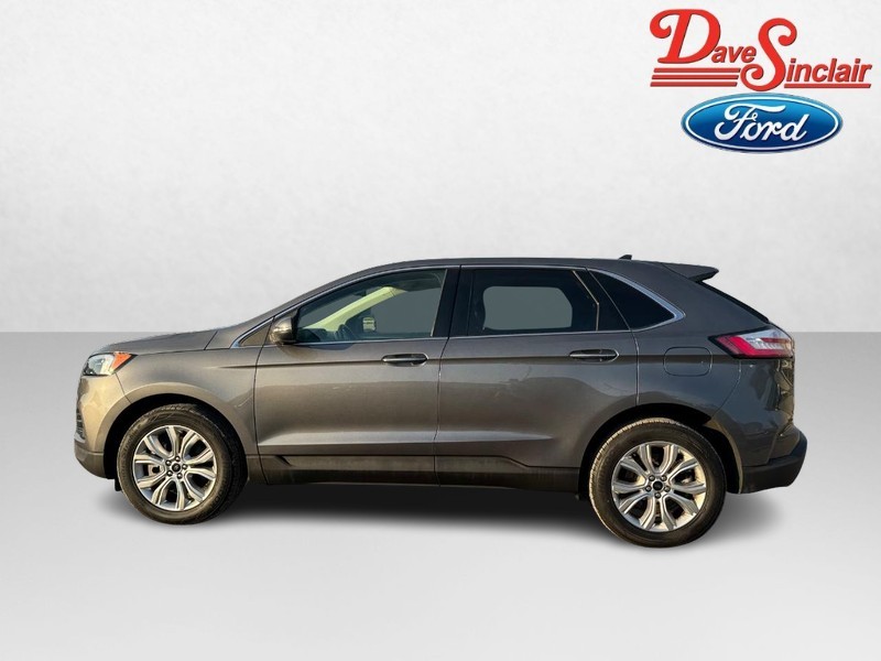 Ford Edge Vehicle Full-screen Gallery Image 10