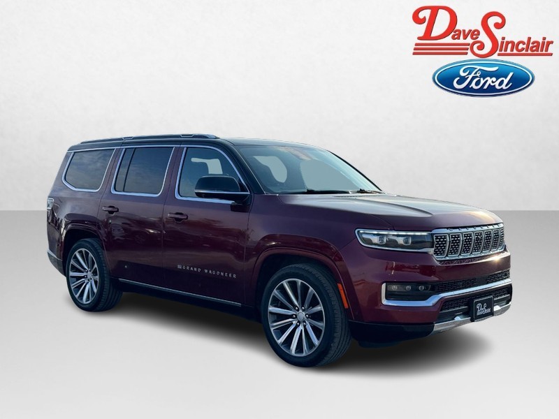 Jeep Grand Wagoneer Vehicle Full-screen Gallery Image 04