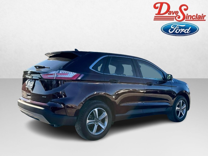 Ford Edge Vehicle Full-screen Gallery Image 07