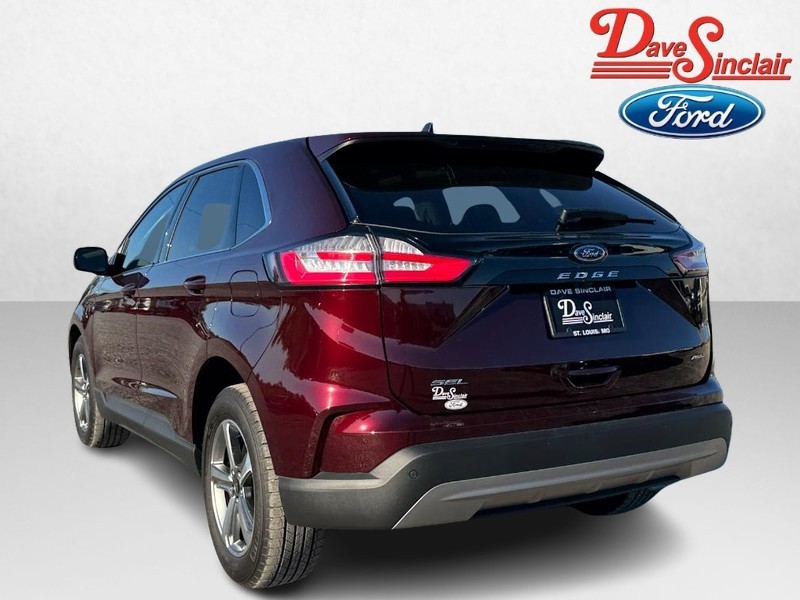 Ford Edge Vehicle Full-screen Gallery Image 09