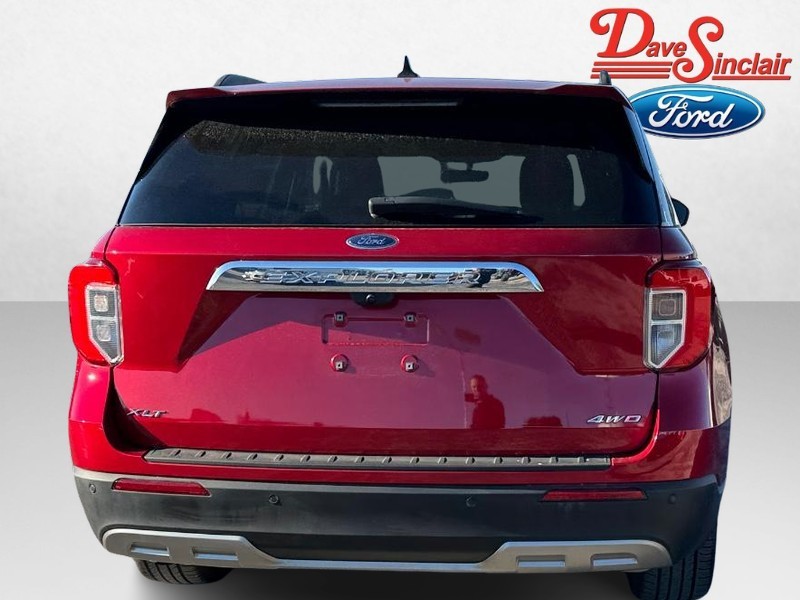 Ford Explorer Vehicle Full-screen Gallery Image 08