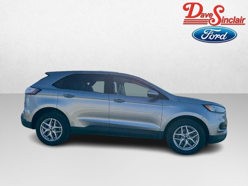 Ford Edge Vehicle Full-screen Gallery Image 05