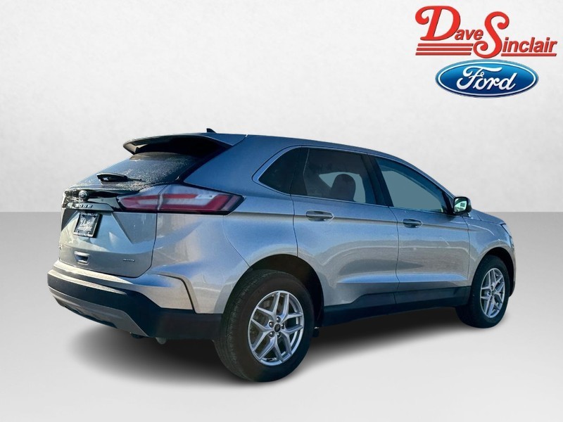 Ford Edge Vehicle Full-screen Gallery Image 07