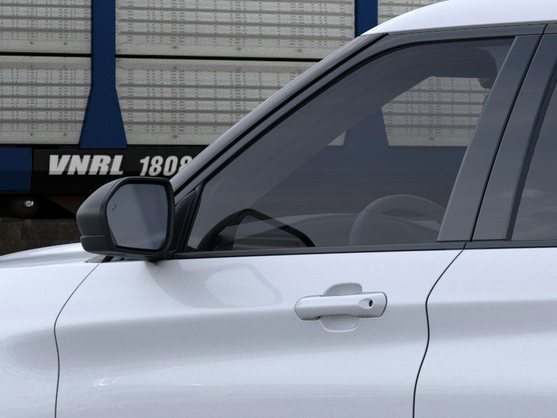 Ford Explorer Vehicle Full-screen Gallery Image 22