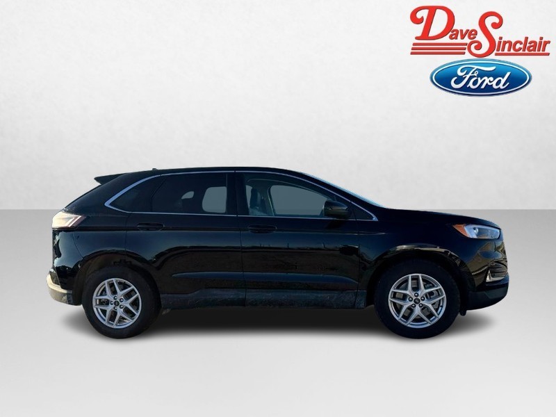 Ford Edge Vehicle Full-screen Gallery Image 05