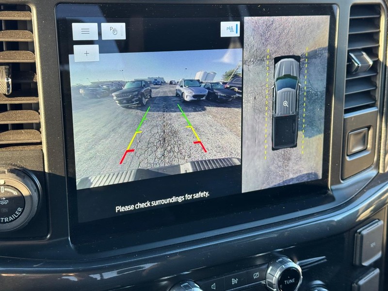 Ford F-150 Vehicle Full-screen Gallery Image 22