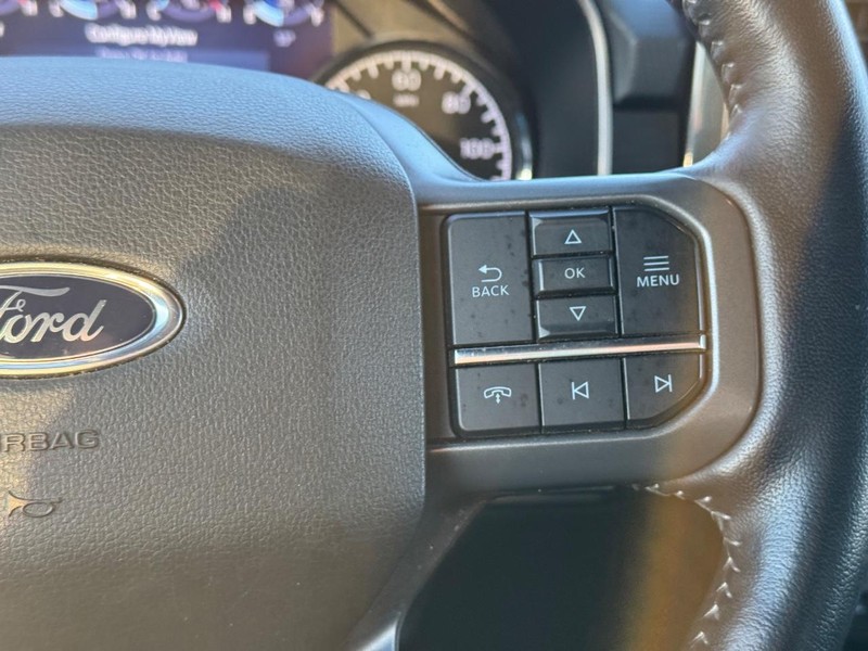 Ford F-150 Vehicle Full-screen Gallery Image 20