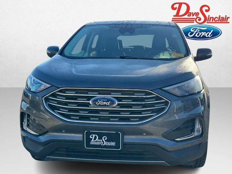 Ford Edge Vehicle Full-screen Gallery Image 02