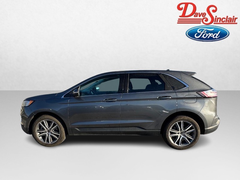 Ford Edge Vehicle Full-screen Gallery Image 10