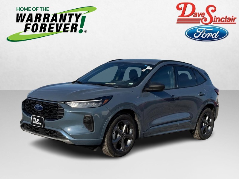 2024 Ford Escape ST-Line's photo