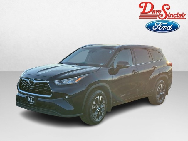 St. Louis MO 2020 Toyota Highlander more details - toyota highlander