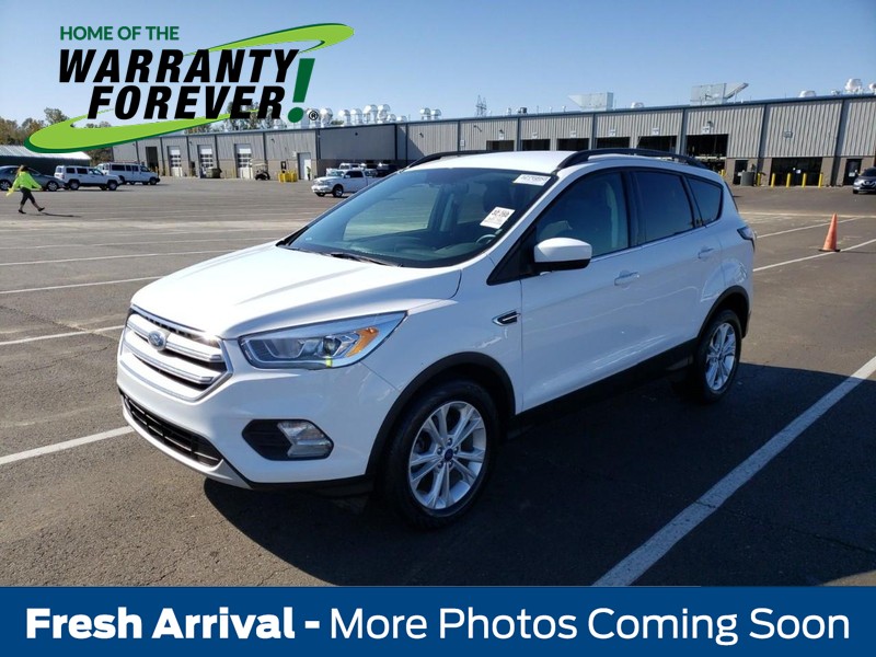 2018 Ford Escape SEL's photo