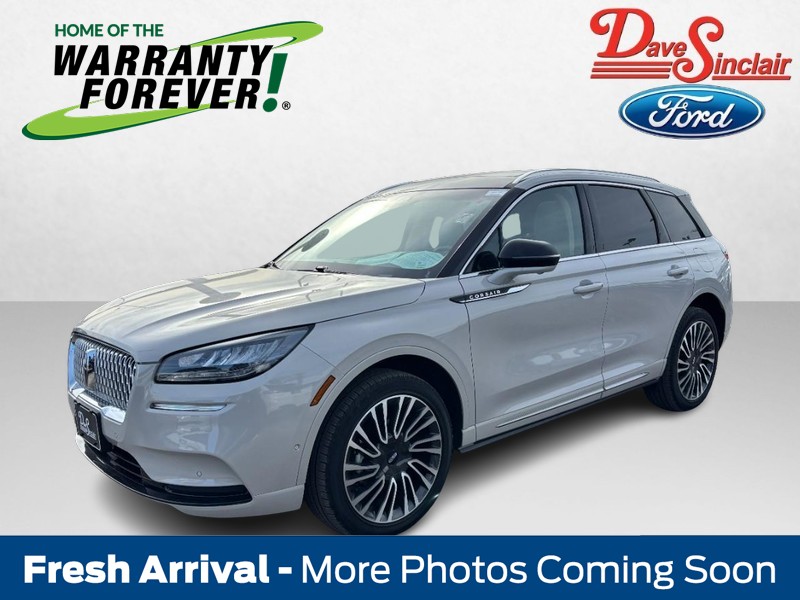 2022 Lincoln Corsair Reserve's photo