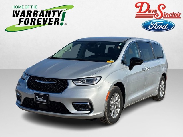 St. Louis MO 2024 Chrysler Pacifica more details - chrysler pacifica