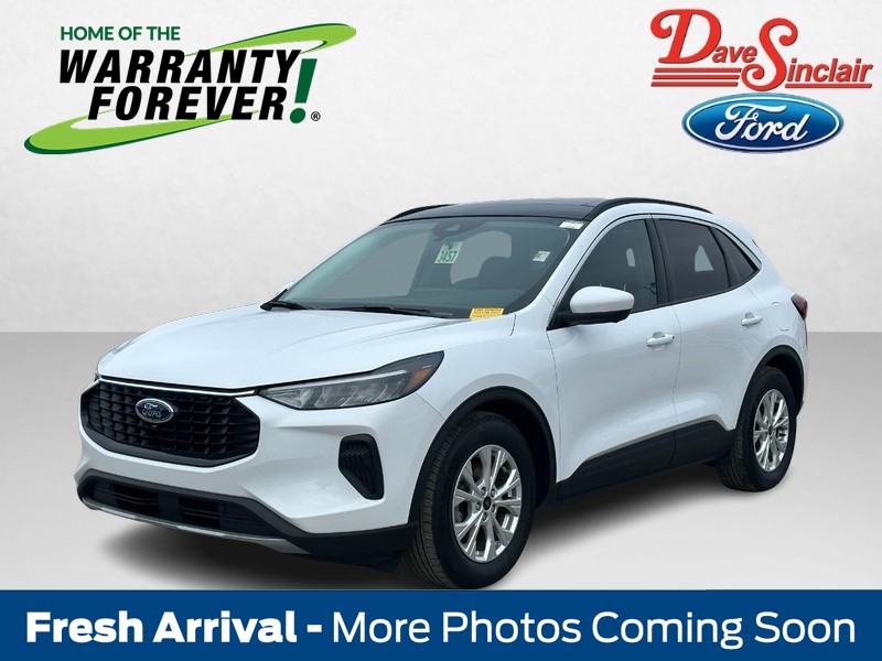 2023 Ford Escape Active's photo