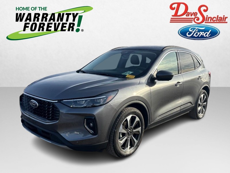 2023 Ford Escape Platinum's photo