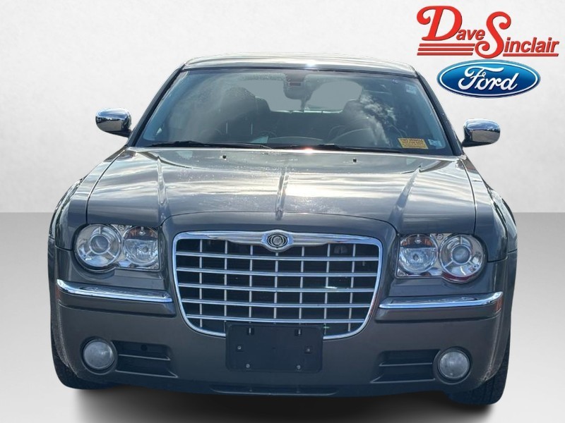 Used 2010 Chrysler 300 C with VIN 2C3CA6CT9AH141346 for sale in St. Louis, MO