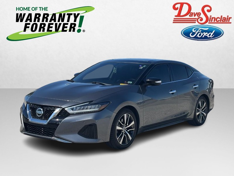 2019 Nissan Maxima SL's photo