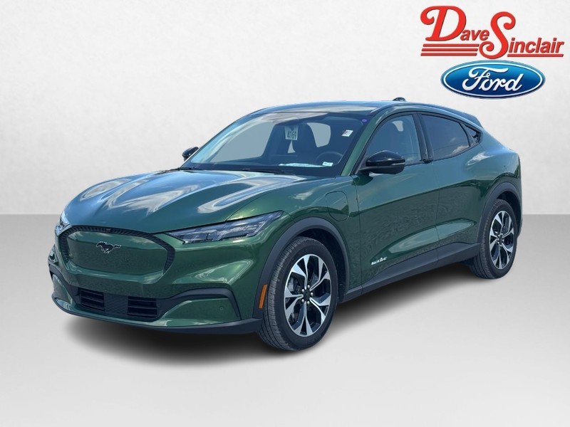 2025 Ford Mustang-Mach-e Select's photo