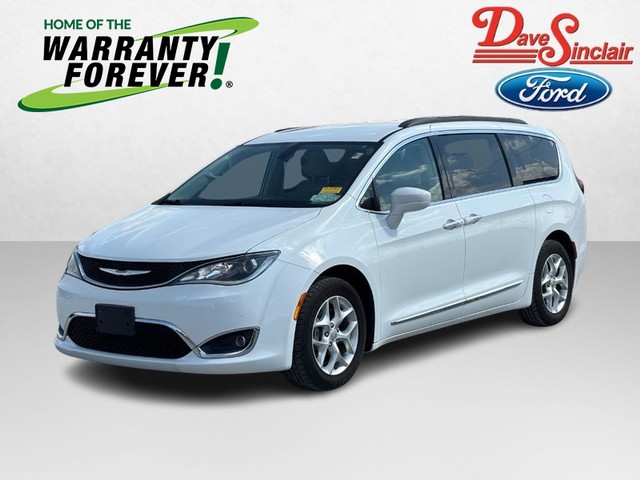 St. Louis MO 2017 Chrysler Pacifica more details - chrysler pacifica