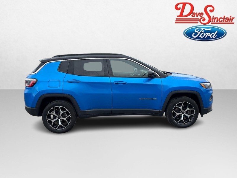 2025 Jeep Compass Limited - Photo 5