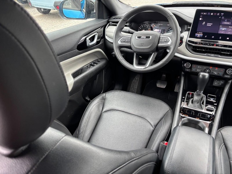 2025 Jeep Compass Limited - Photo 14