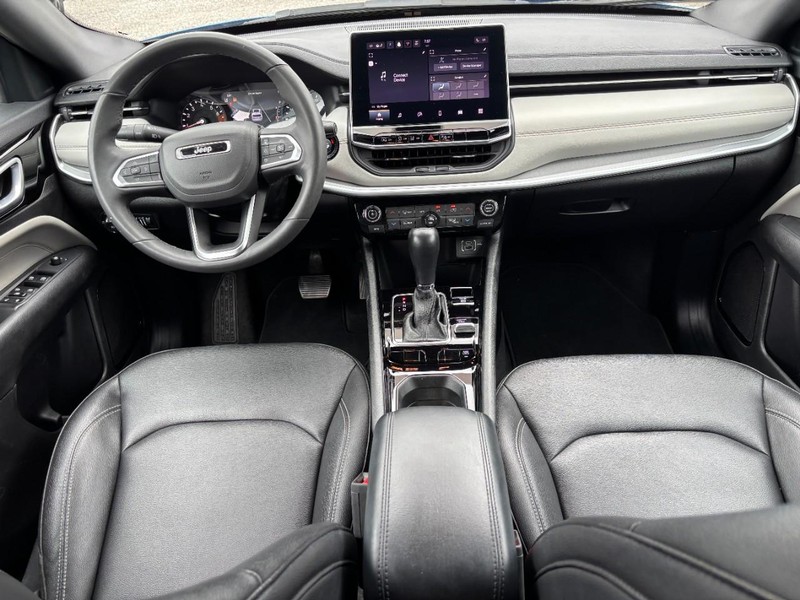 2025 Jeep Compass Limited - Photo 15