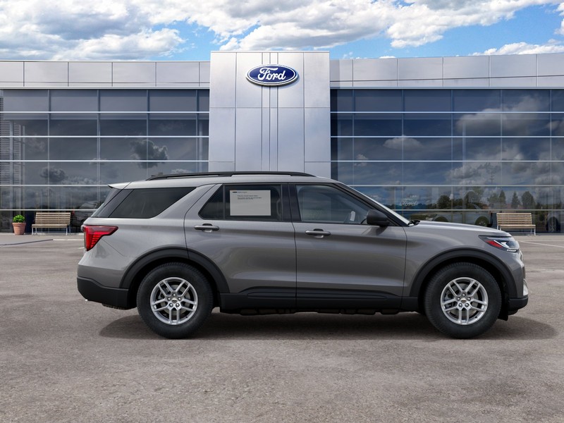 2027 Ford Explorer Active - Photo 7