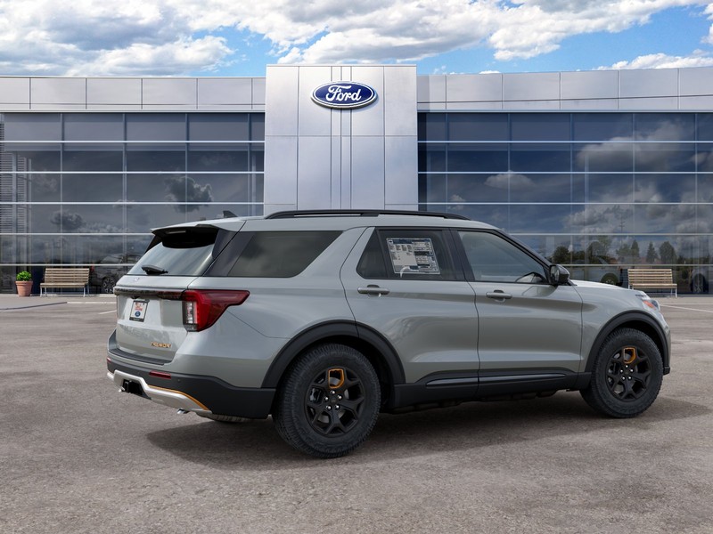 2027 Ford Explorer Tremor - Photo 8