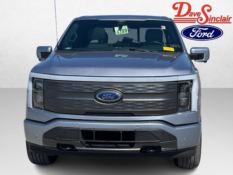 Used 2022 Ford F-150 Lightning Lariat with VIN 1FT6W1EV6NWG04045 for sale in St. Louis, MO