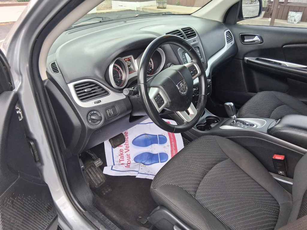 2018 Dodge Journey SE - Photo 9