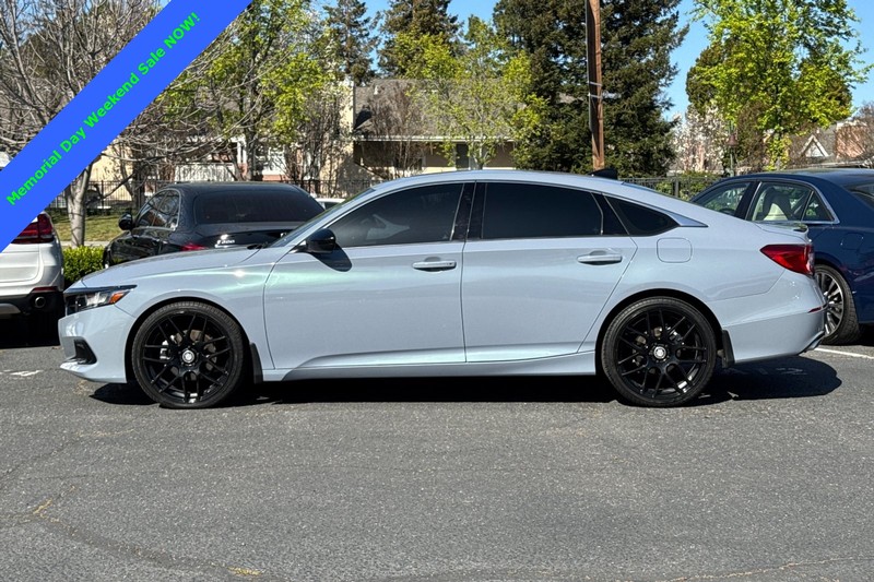 Honda Accord Sedan Vehicle Full-screen Gallery Image 07