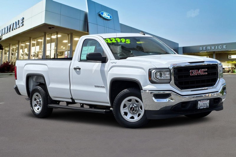 GMC Sierra 1500 Vehicle Full-screen Gallery Image 02