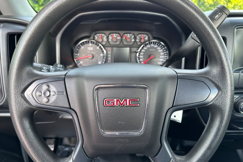 GMC Sierra 1500 Vehicle Full-screen Gallery Image 21