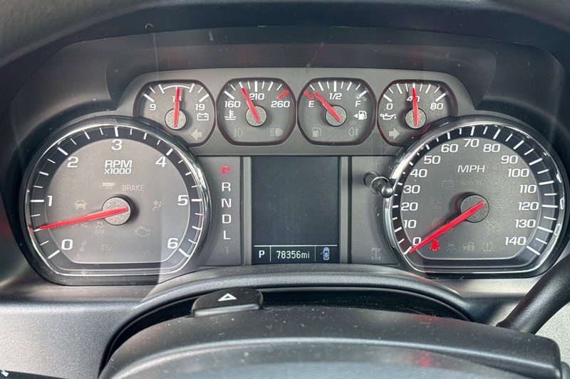 GMC Sierra 1500 Vehicle Full-screen Gallery Image 22