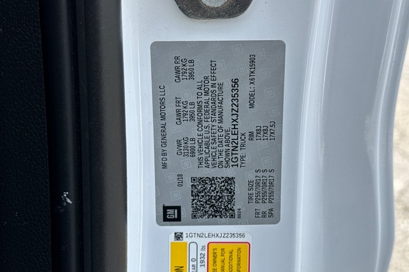 GMC Sierra 1500 Vehicle Full-screen Gallery Image 26