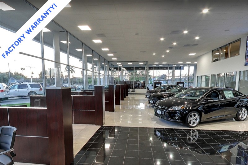 Ford Edge Vehicle Full-screen Gallery Image 35