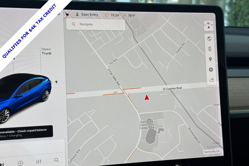 Tesla Model 3 Vehicle Full-screen Gallery Image 18