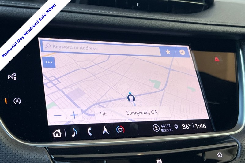 Cadillac XT5 Vehicle Full-screen Gallery Image 19