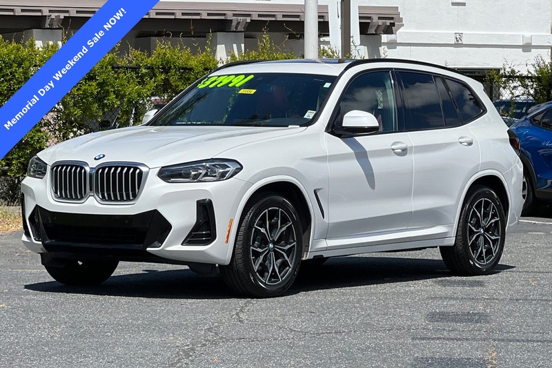 BMW X3 Vehicle Full-screen Gallery Image 08