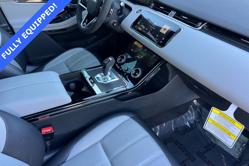 Land Rover Range Rover Evoque Vehicle Full-screen Gallery Image 16