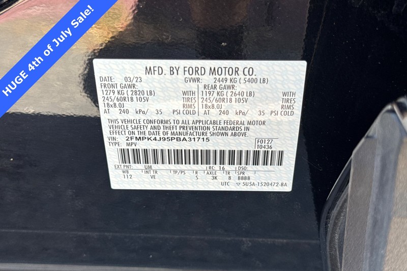 Ford Edge Vehicle Full-screen Gallery Image 28