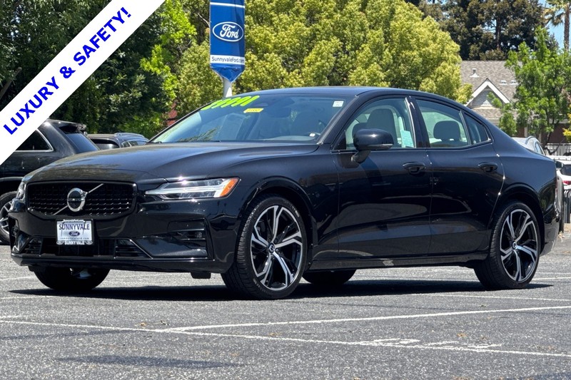 Volvo S60 Vehicle Full-screen Gallery Image 08