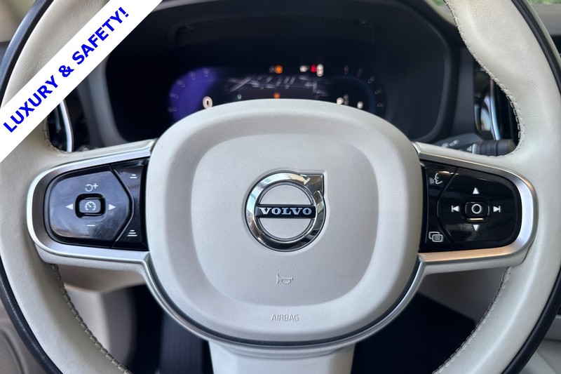 Volvo S60 Vehicle Full-screen Gallery Image 23