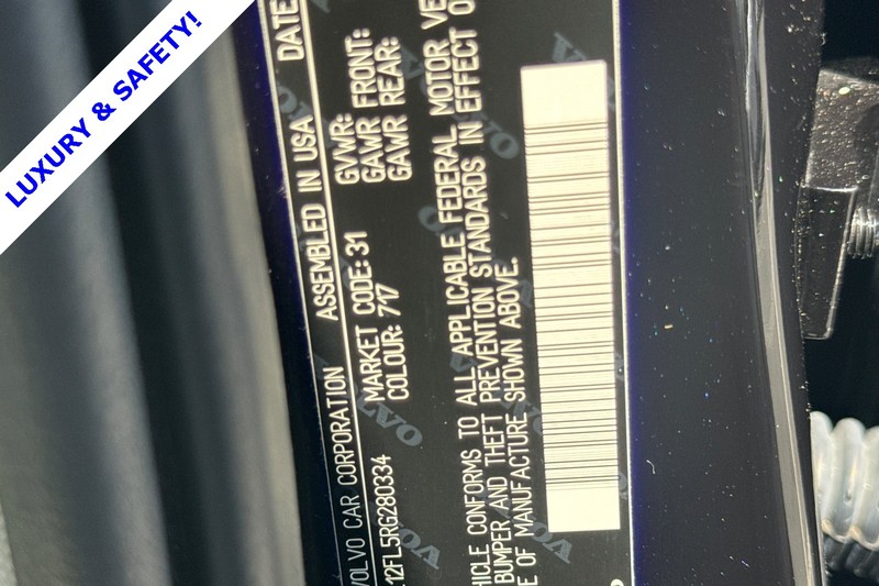 Volvo S60 Vehicle Full-screen Gallery Image 29