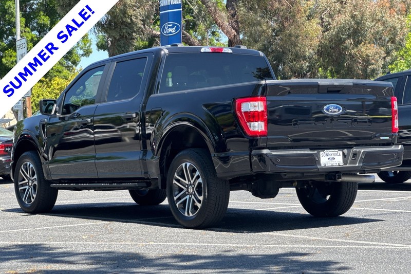 Ford F-150 Vehicle Full-screen Gallery Image 06