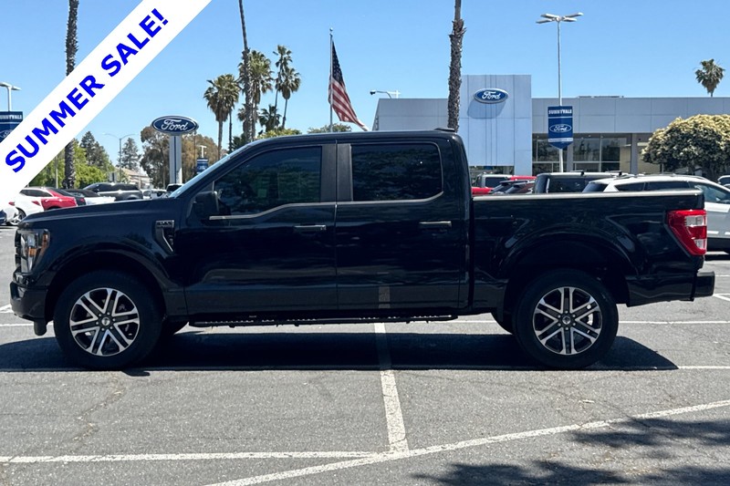 Ford F-150 Vehicle Full-screen Gallery Image 07