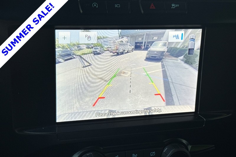 Ford F-150 Vehicle Full-screen Gallery Image 19