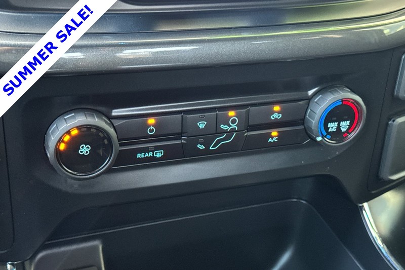 Ford F-150 Vehicle Full-screen Gallery Image 20